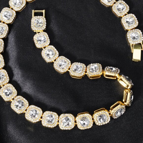 ⭐ Large 22" Long Iced Out Diamond 46 Ctw. Chain 13mm Wide 18k Yellow Gold ⭐ - Picture 5 of 5